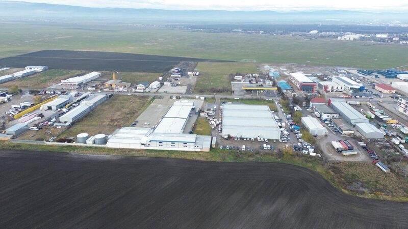 Buzau Teren intravilan 5,5 ha industrial deschidere 150 ml soseaua Constantei